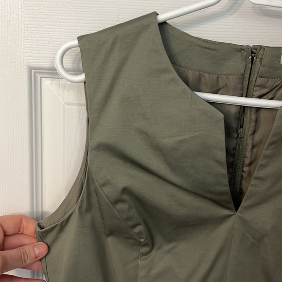 3 for 40! H&M green dress - Picture 2 of 8